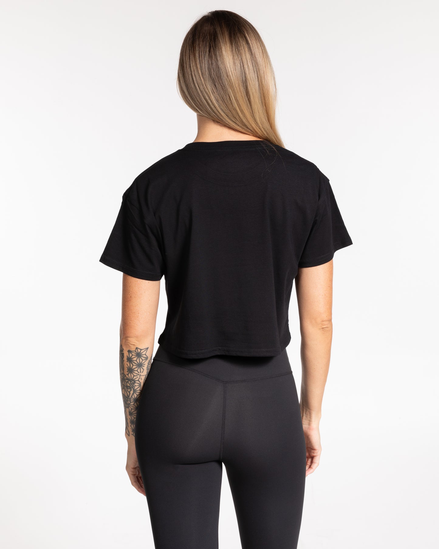 The Core Crop Tee - Black/White